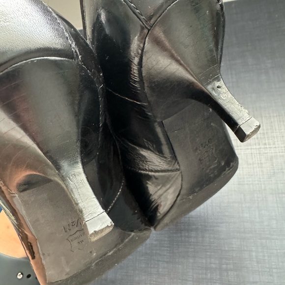 Tory Burch Eliza Black Patent Leather Kitten Heel Pointed Toe Timeless Size 6.5 - Picture 5 of 9